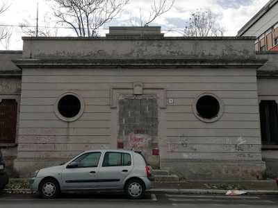 Bari, quel piccolo edificio in corso Vittorio Veneto